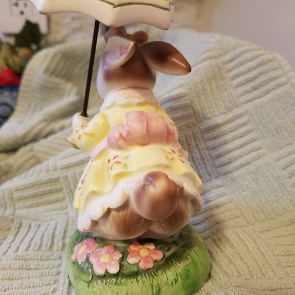 CHERISHED MOMENTS COME RAIN or SHINE BUNNY PIECE - Picture 2 of 4